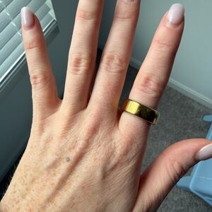 Oura Gold Horizon Ring Gen 3